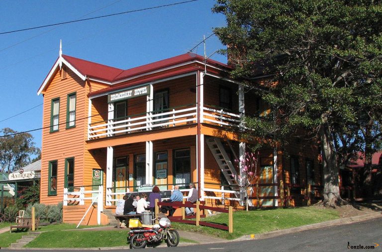 Dromedary Hotel Tilba Tilba 768x506